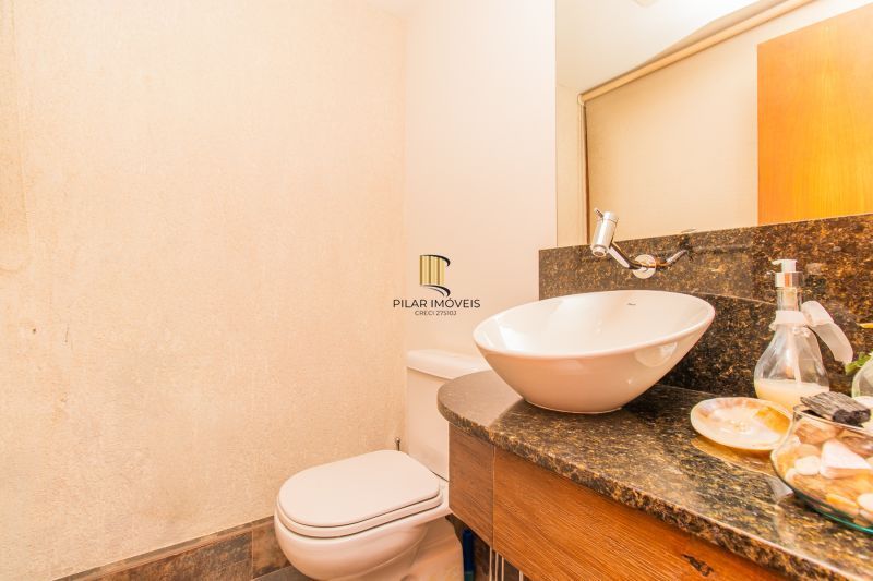 Cobertura Exclusiva com Vista Privilegiada no Coração do Bairro Moinhos de Vento