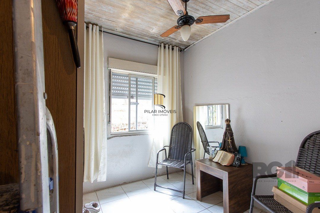 Casa 2 dormitórios no bairro Cristal