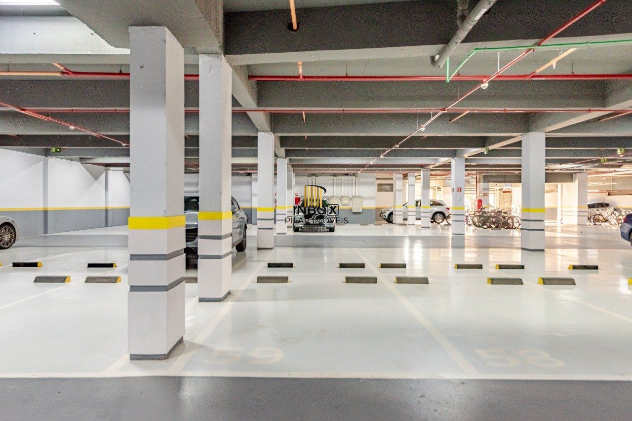 Apartamento 3 Suítes Mobiliado à Venda na Avenida Praia de Belas