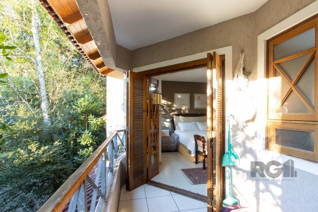 Casa de Condomínio 3 dormitórios no bairro Jardim Isabel