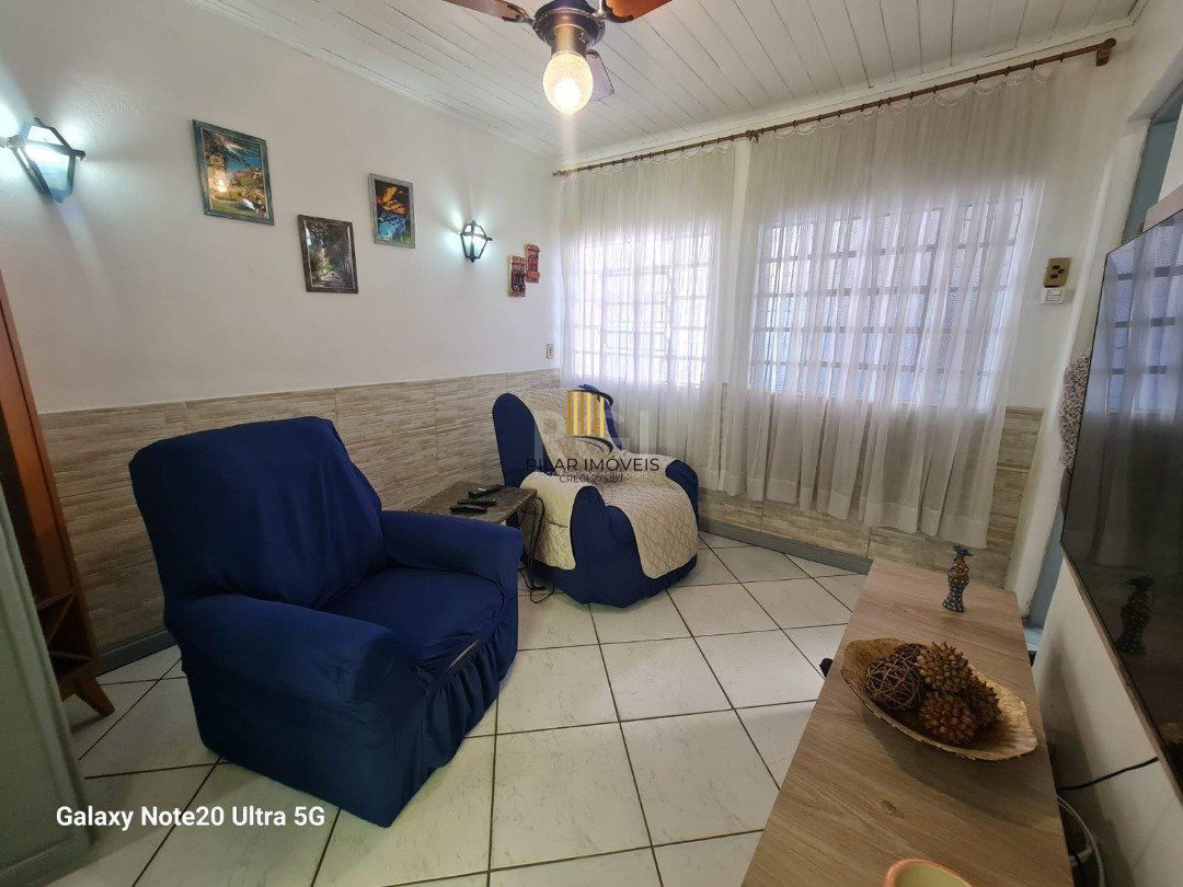 Casa 3 dormitórios no bairro Nonoai