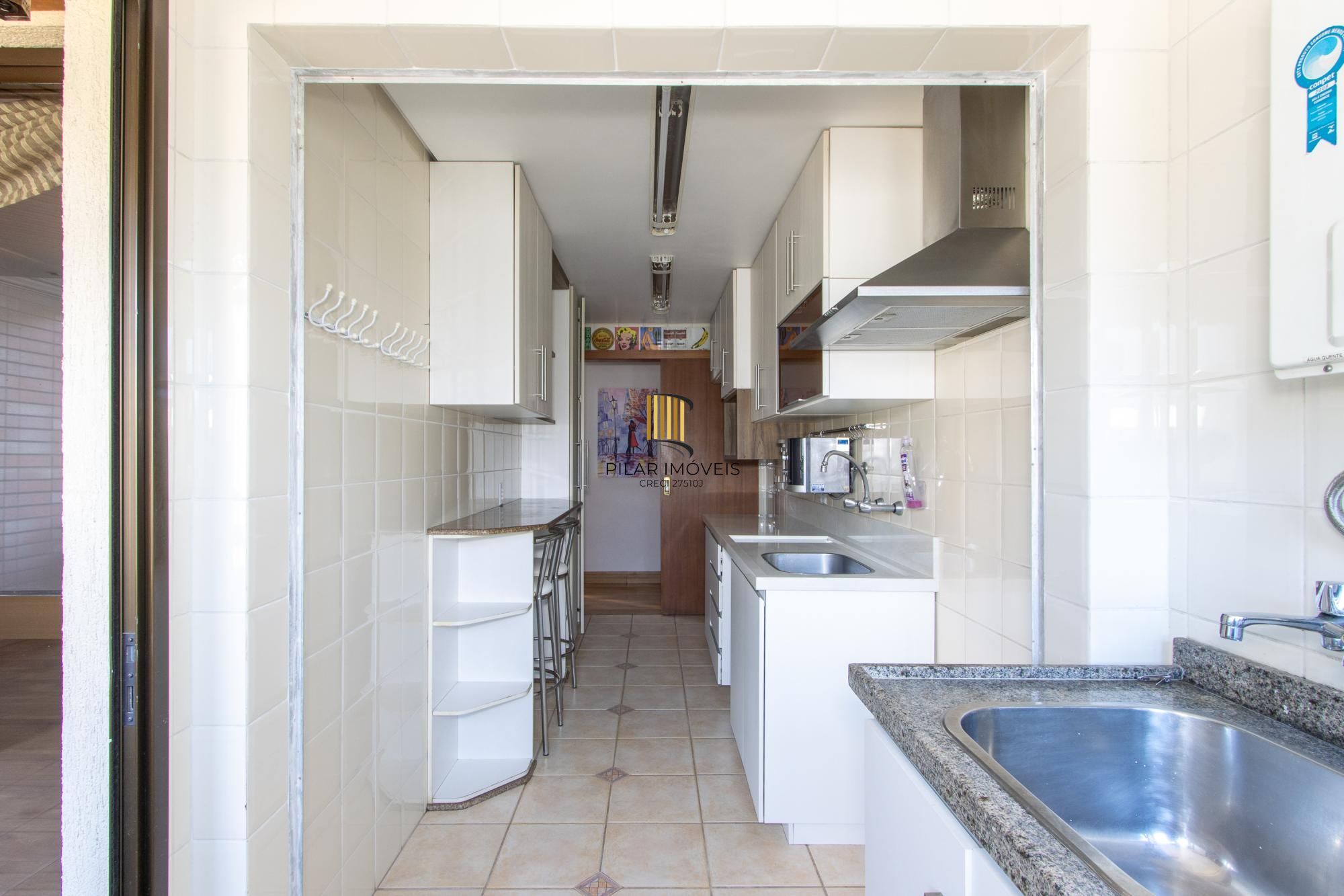 Apartamento 3 dormitórios no bairro Cidade Baixa