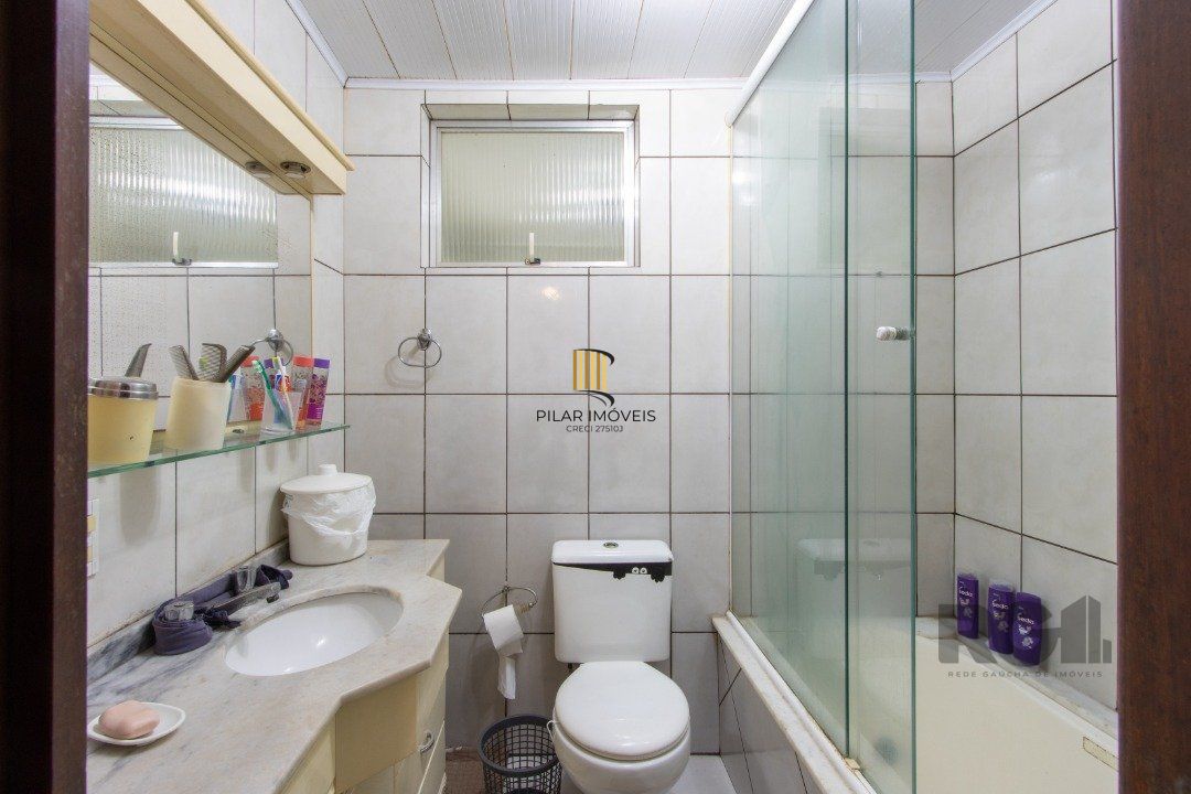 Casa de Condomínio 4 dormitórios no bairro Hípica