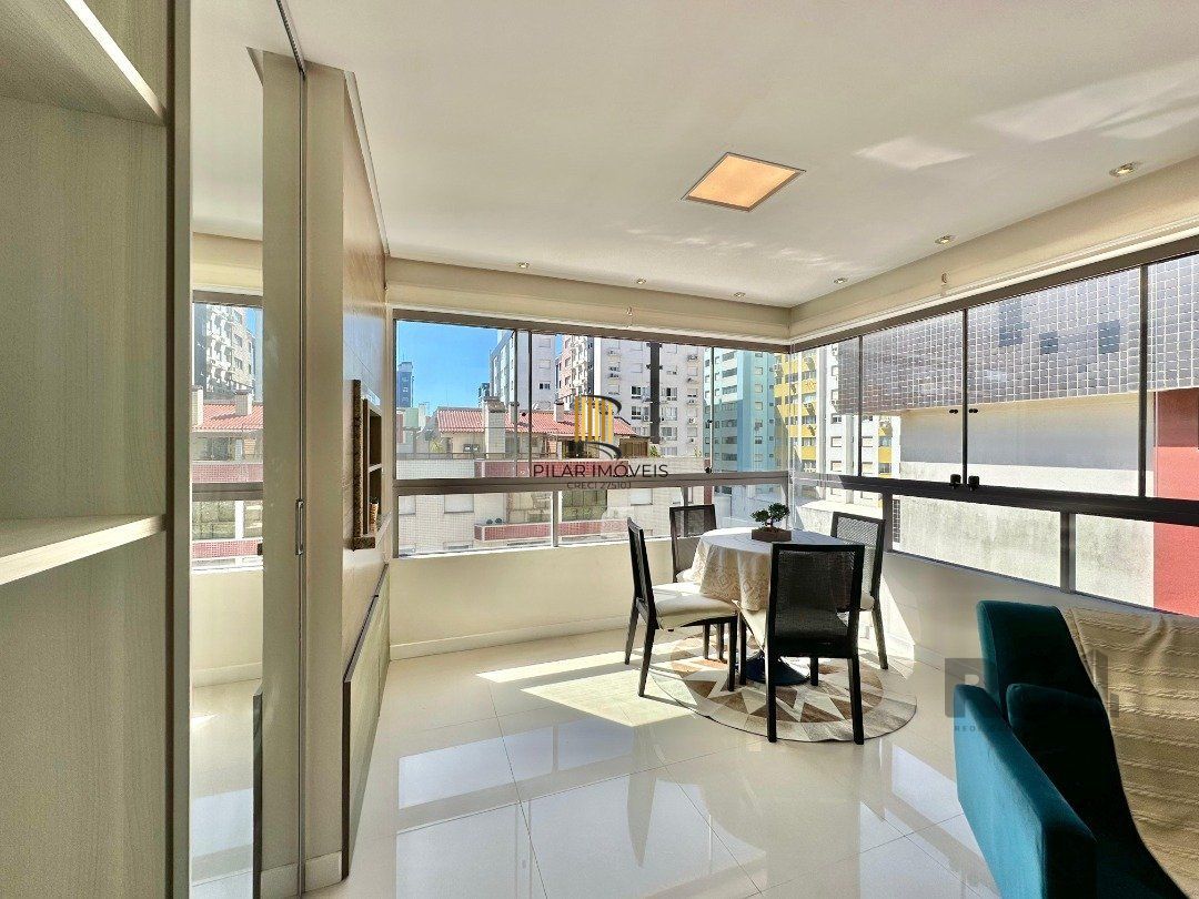 Apartamento 3 dormitórios no bairro Centro