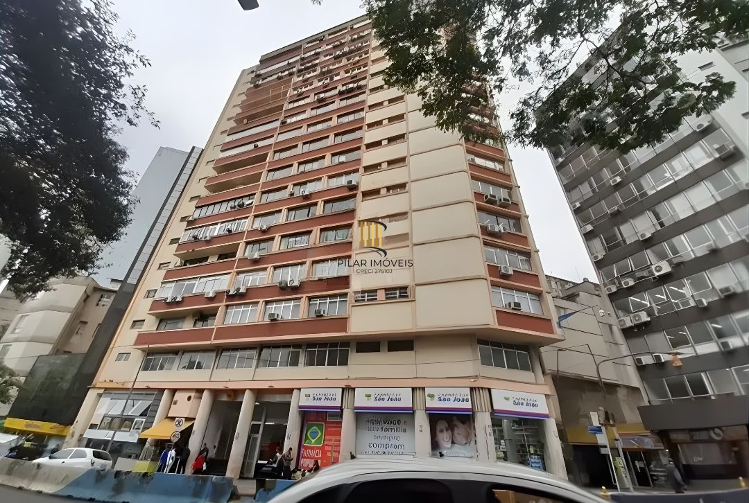 Imóvel comercial com 3 salas e recepção no Centro Histórico