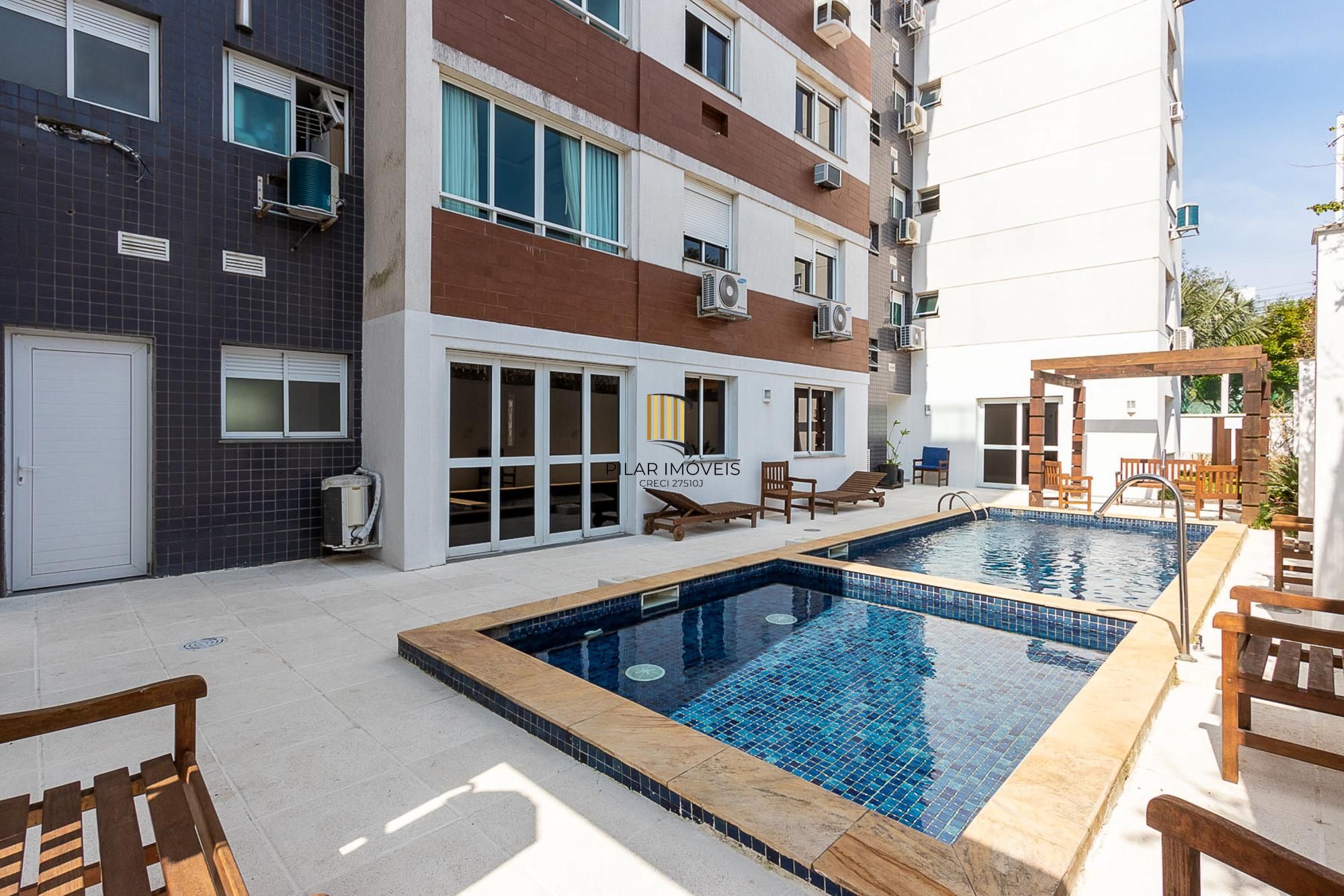 **Apartamento Mobiliado de 3 Quartos na Tristeza, Porto Alegre - Venda por R$ 595.000,00**