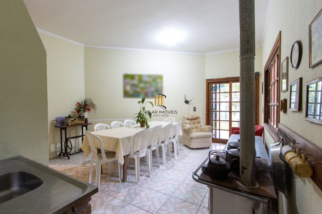Casa 3 dormitórios no bairro Aberta dos Morros