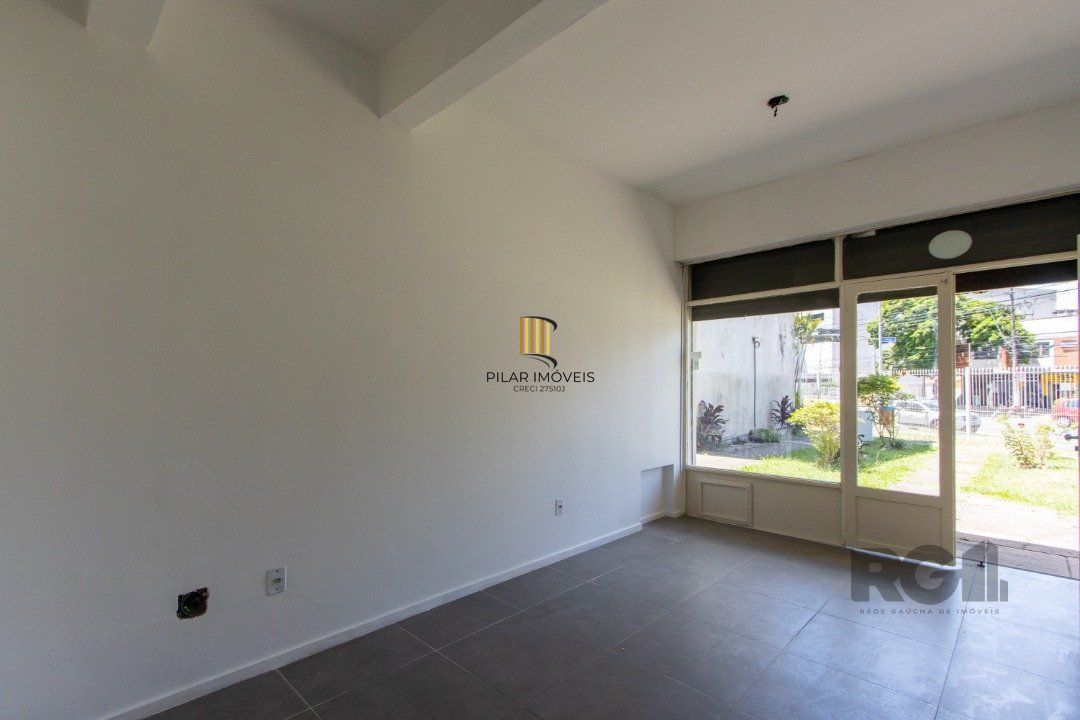 Loja para Venda - 25.46m², 0 dormitórios, Tristeza