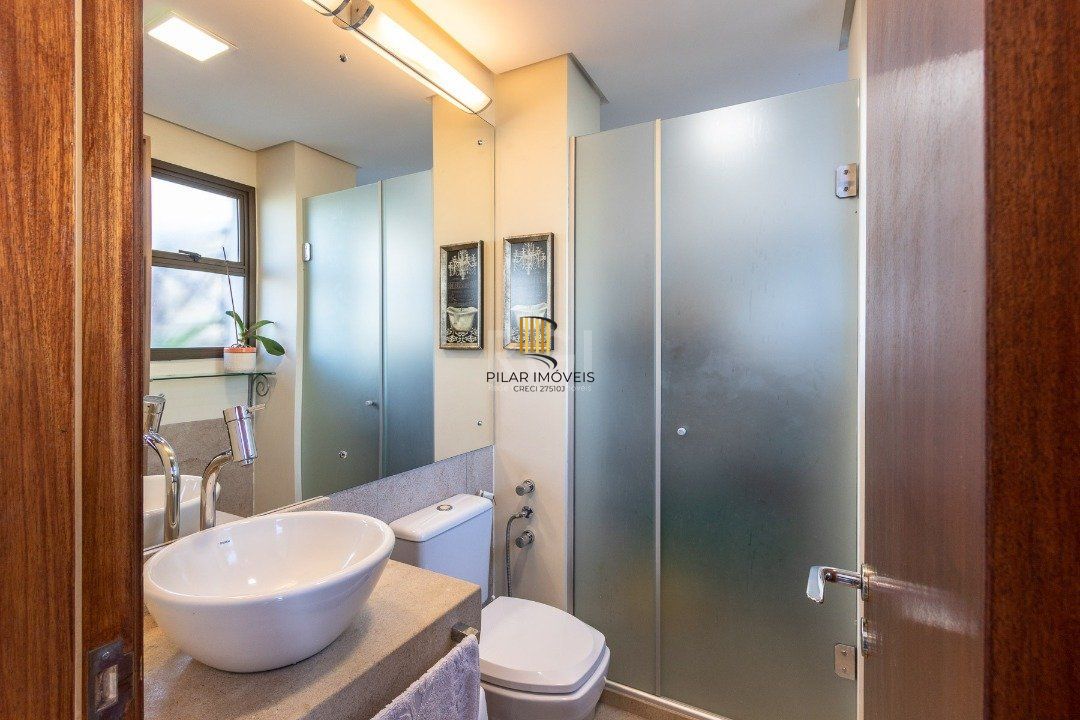 Cobertura para Venda - 444.3m², 3 dormitórios, sendo 1 suites, 4 vagas - Tristeza