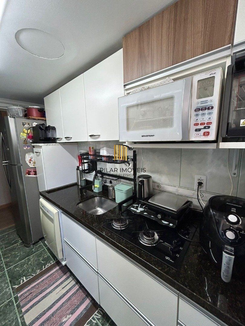 Apartamento 2 quartos, com 1 vaga de garagem, elevador, infra, Bairro Cristal