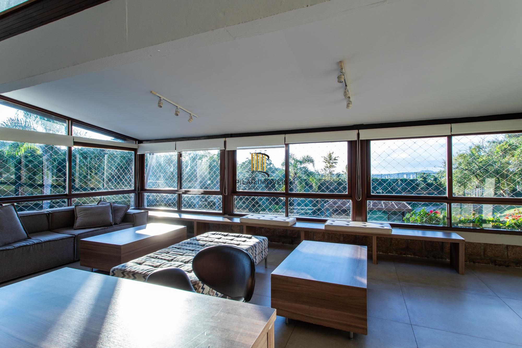 Casa em Condomínio à venda com 5 dormitórios, 565m² e 4 vagas no Condominio Jardim do Sol, Zona Sul de Porto Alegre
