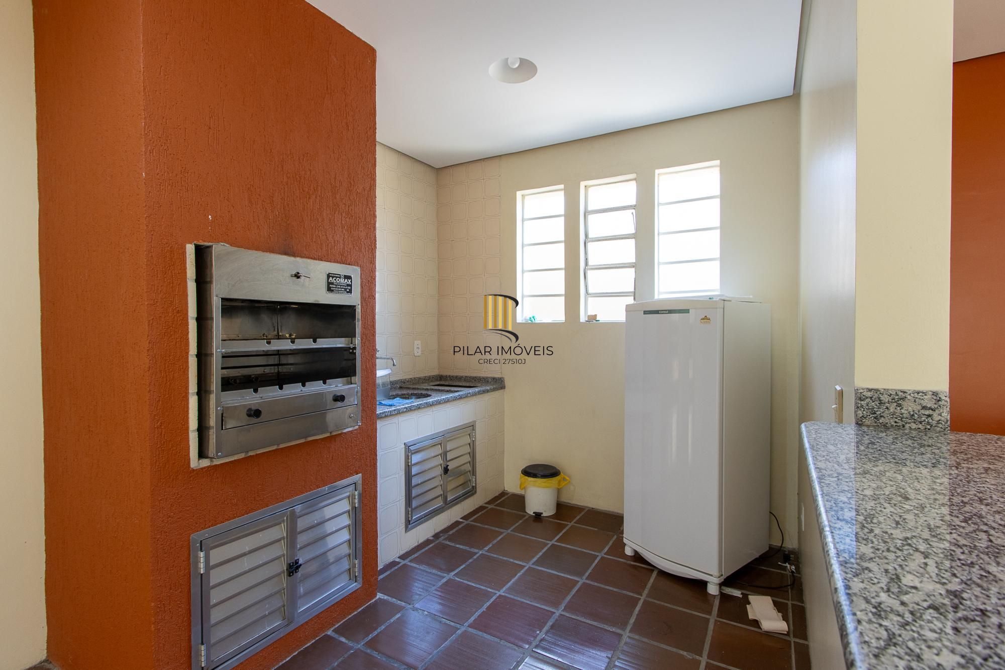 Cobertura 2 dormitórios no bairro Cristal