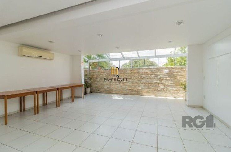 Casa de Condomínio 3 dormitórios no bairro Cavalhada