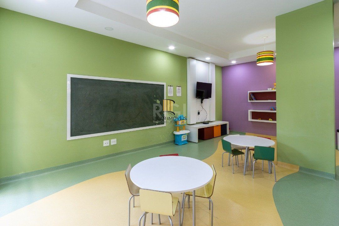 Apartamento 3 dormitórios no bairro Tristeza