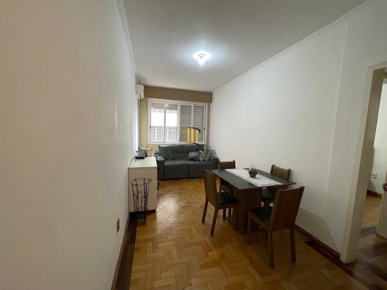 Apartamento de 01 dormitório, semimobiliado, bairro Praia de Belas, em Porto Alegre com 45,19m2! - Pilar Imóveis