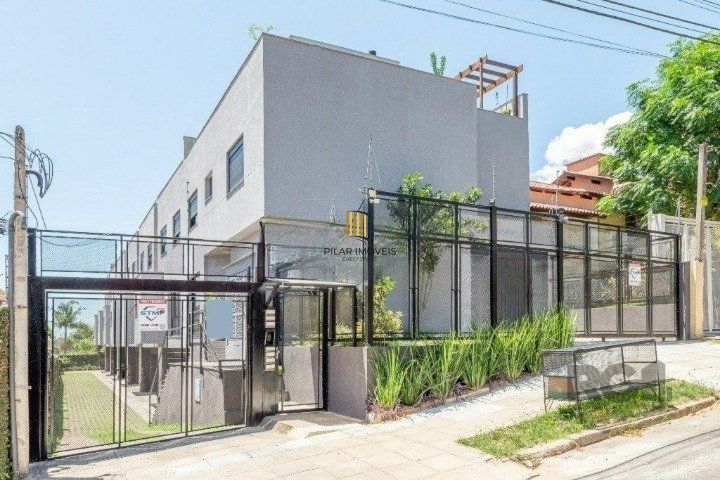 Casa de Condomínio 3 dormitórios no bairro Vila Conceição