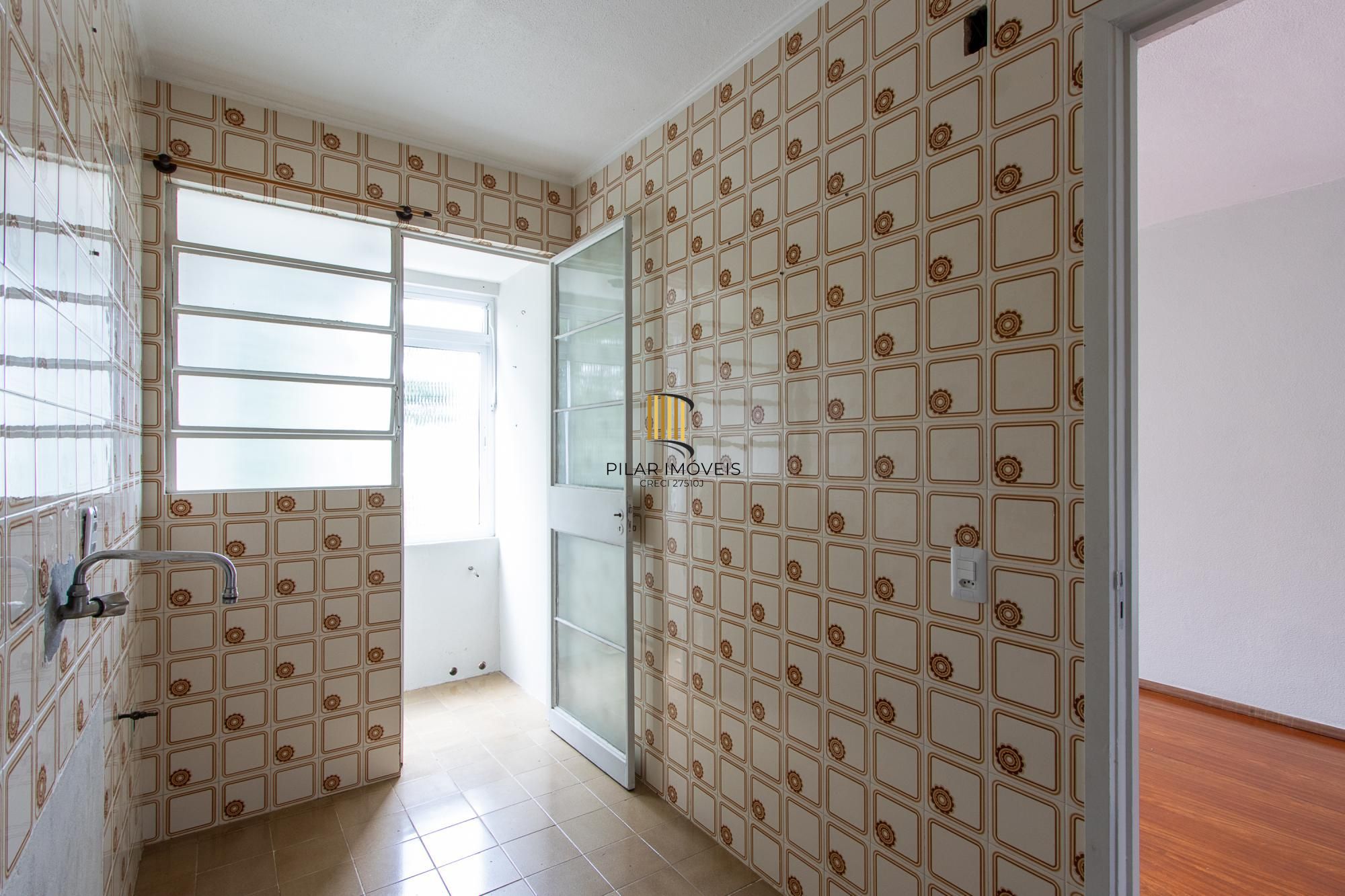 **Apartamento à Venda na Tristeza, Porto Alegre, RS**