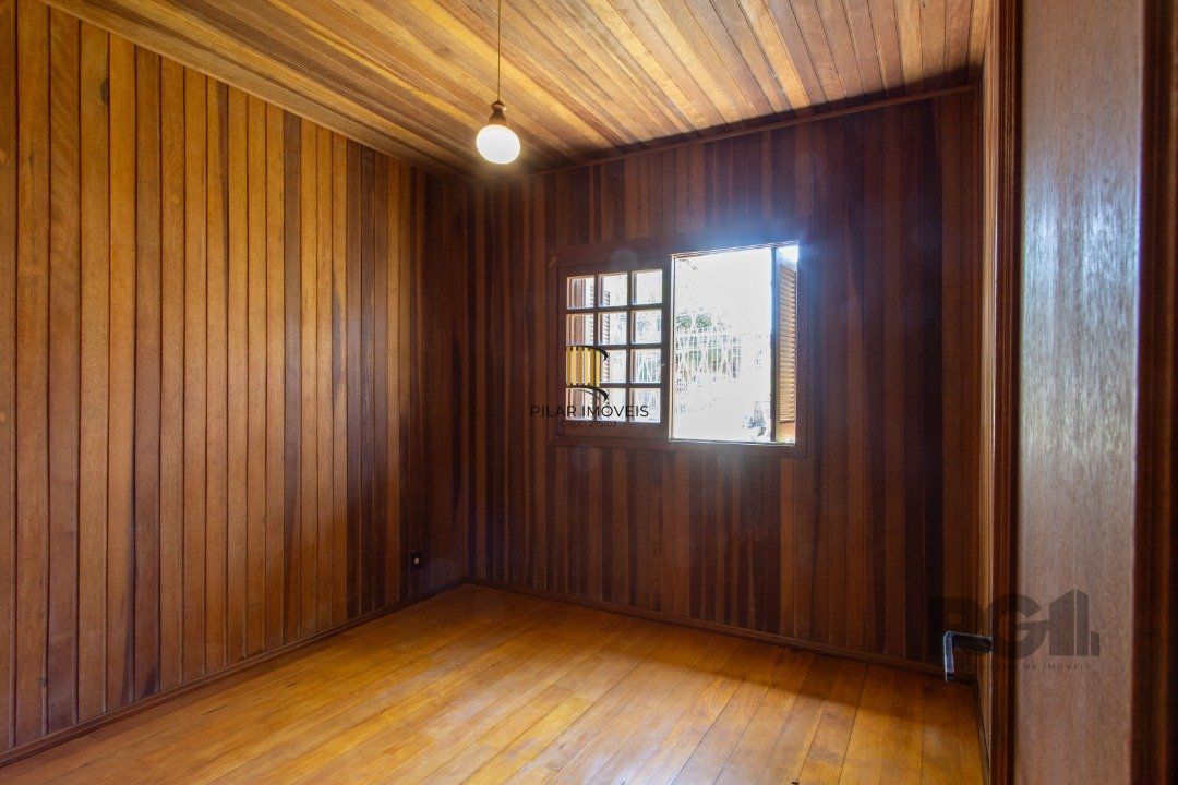 Casa 4 dormitórios no bairro Espírito Santo