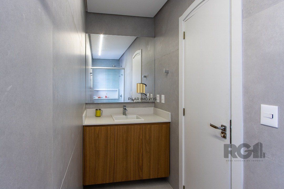 Casa 4 dormitórios no bairro Vila Conceição
