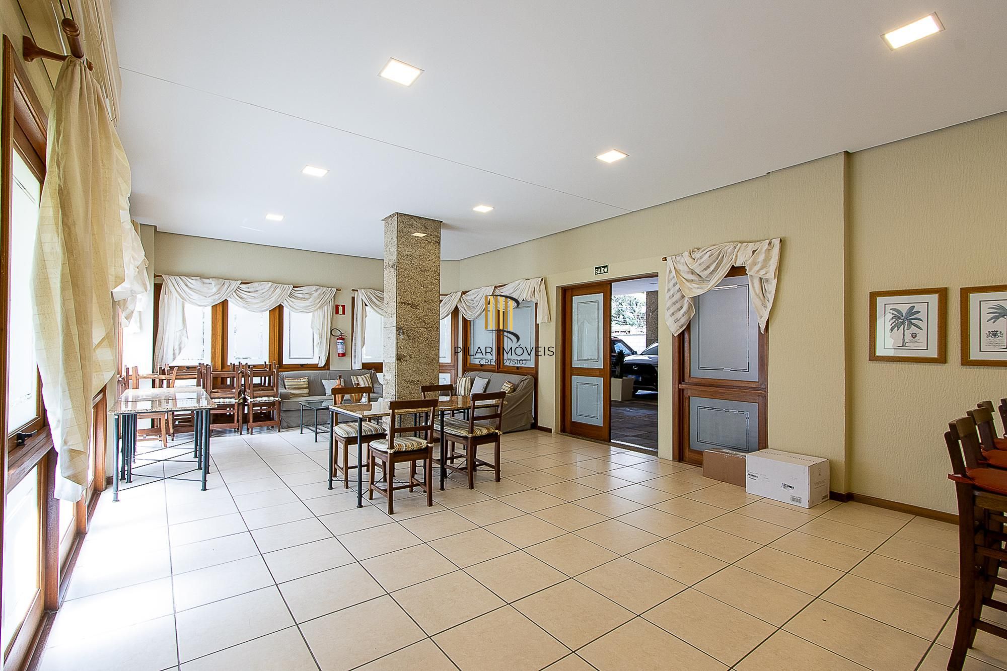 Apartamento 3 quartos, 1 suite, dependência, sacada com churrasqueira, 2 vagas - Bairro Menino Deus