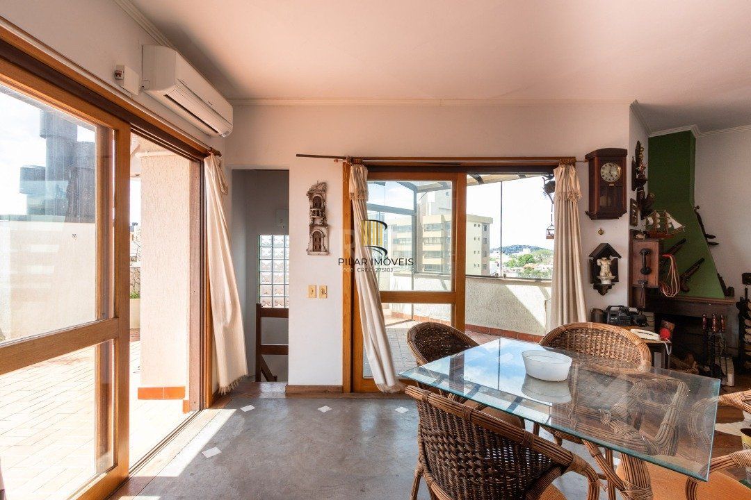 Cobertura para Venda - 157.05m², 2 dormitórios, 2 vagas - Tristeza