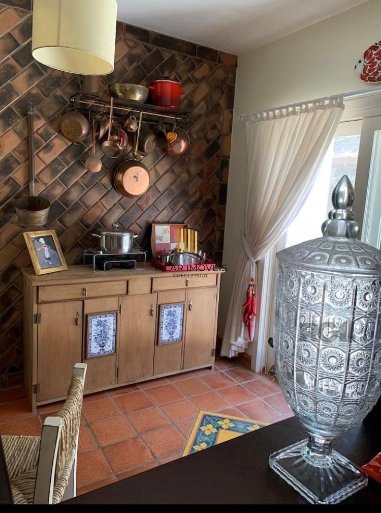 Casa 4 dormitórios no bairro Atlântida