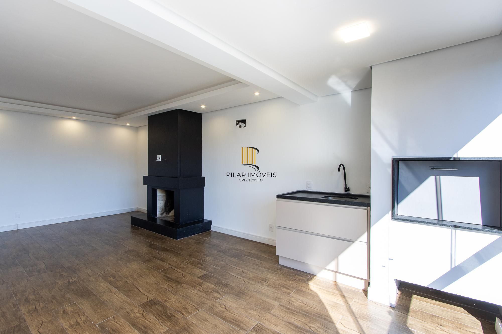 Apartamento com 114.02m², 3 dorm, Petrópolis com lareira e churrasqueira