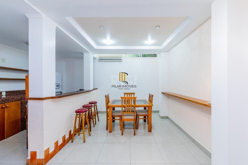 Casa Condominio para Venda - 210m², 3 dormitórios, sendo 3 suites, 1 vaga - Tristeza