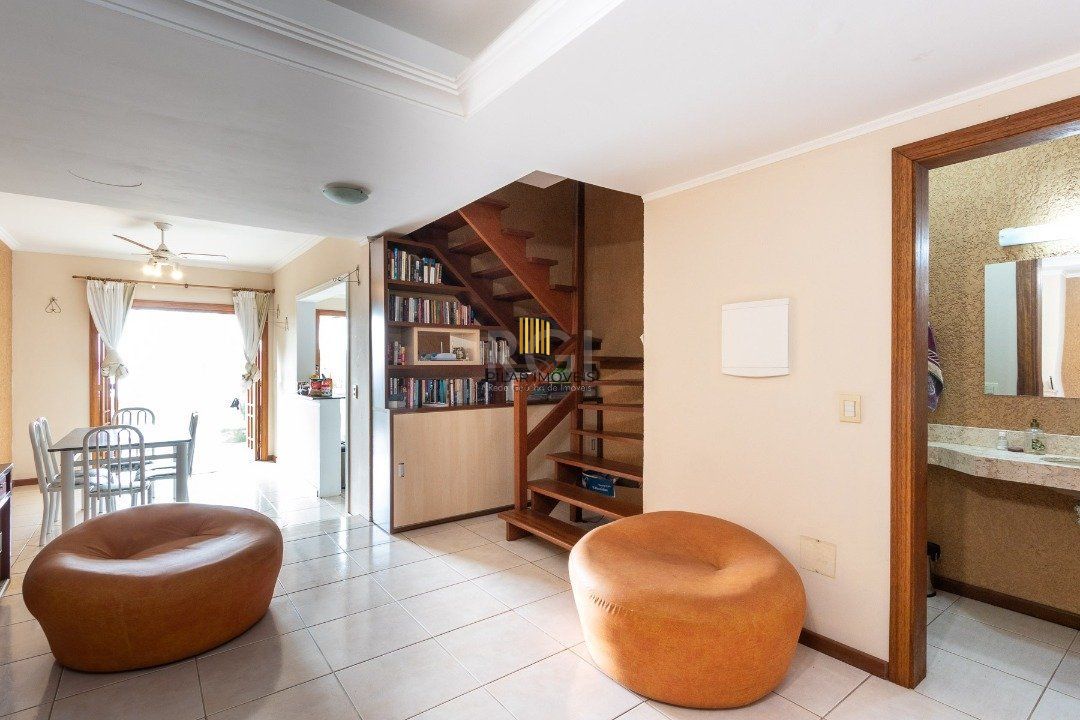 Casa para Venda - 195.96m², 3 dormitórios, sendo 1 suites, 2 vagas - Espirito Santo
