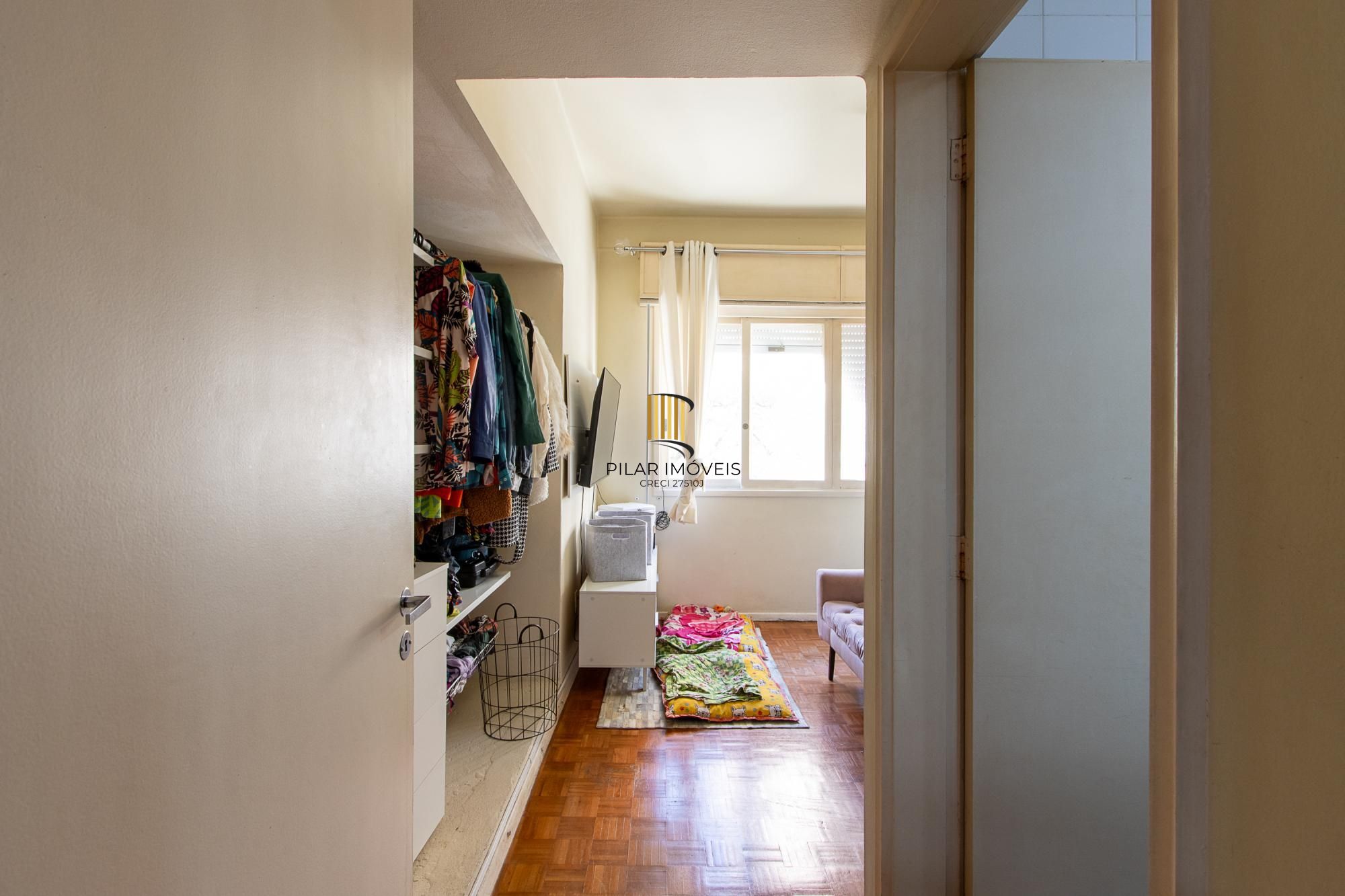 Apartamento 3 Dormitórios Ensolarado no Centro de Porto Alegre