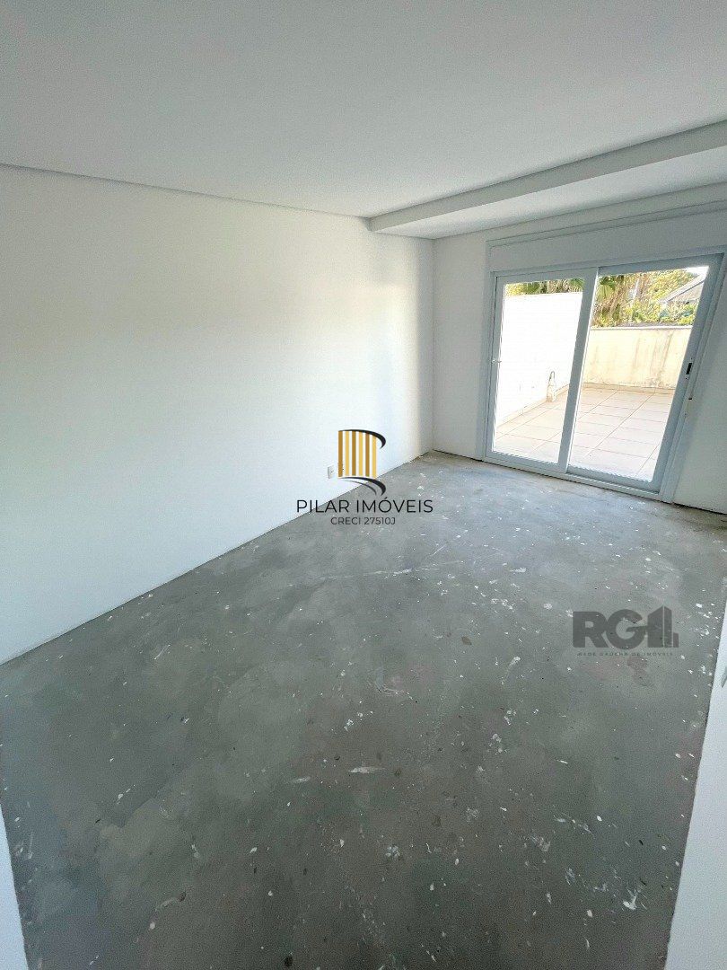 APARTAMENTO COM TERRAÇO PRÓXIMO AO LAS RAMBLAS EM ATLÂNTIDA