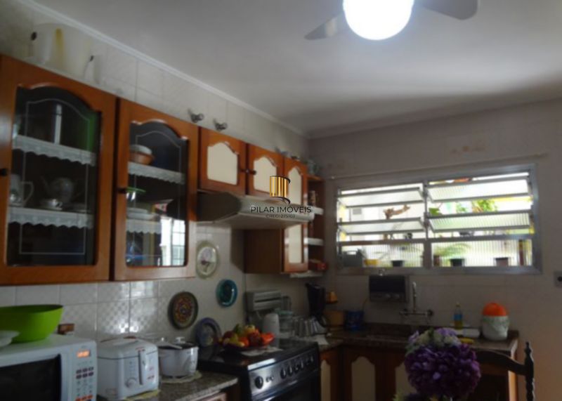 Casa para Venda - 269m², 3 dormitórios, Cristal