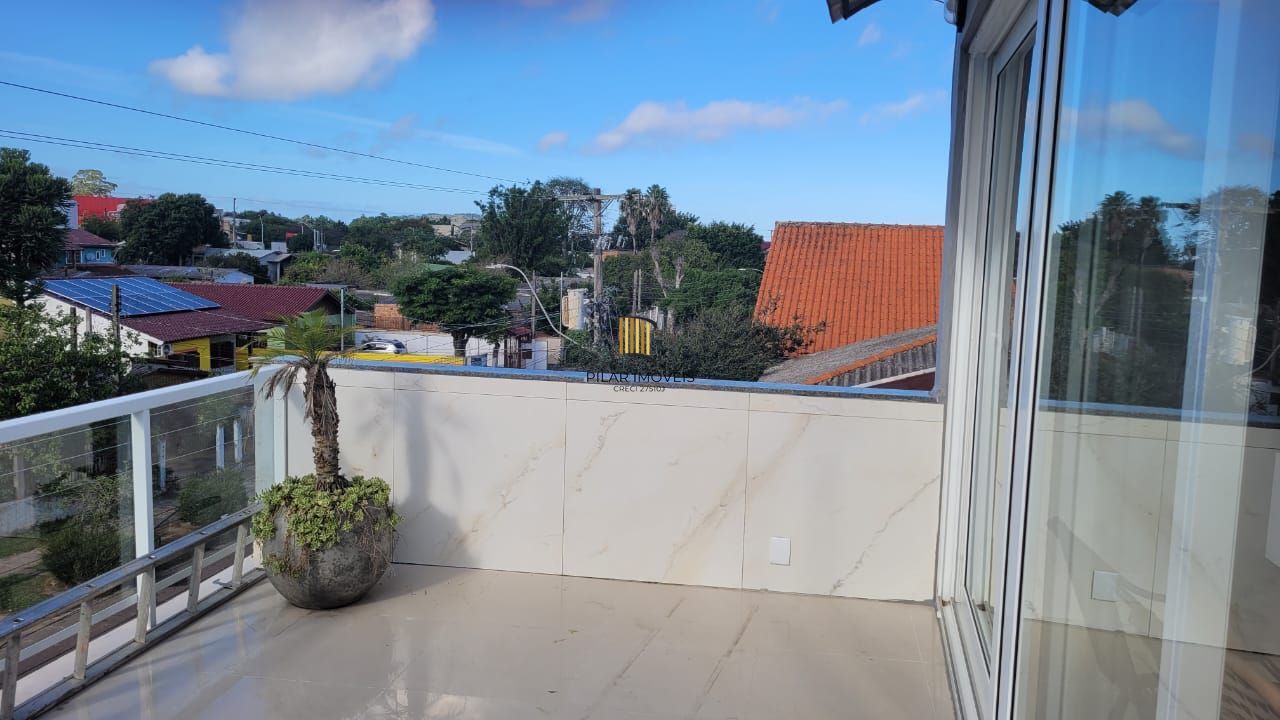 Sobrado de Alto Padrão na Vila Nova – 3 Dormitórios e 170 m² de Conforto e Estilo!