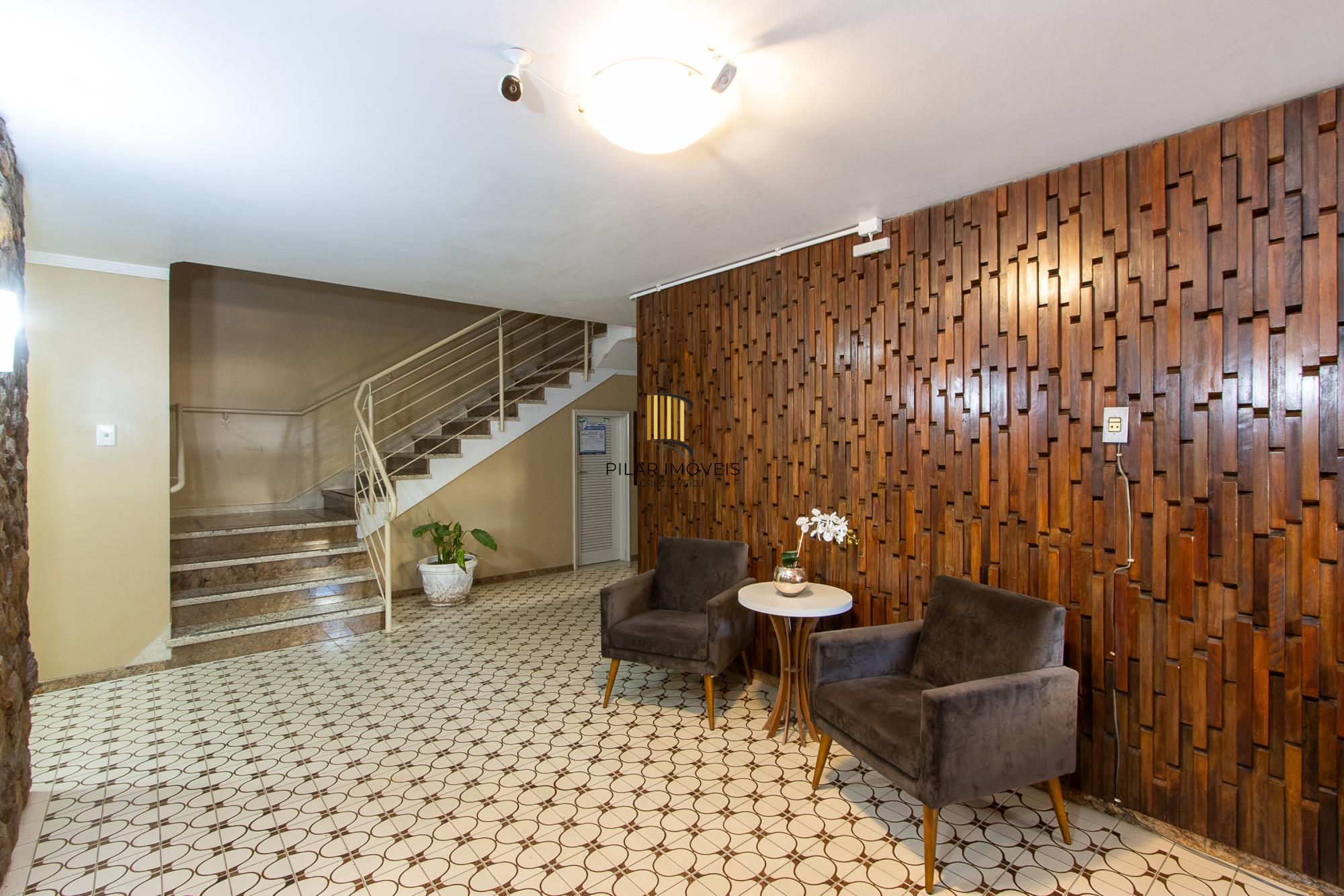 Apartamento 4 dormitórios no bairro Menino Deus