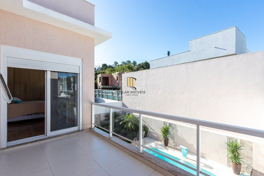 Casa Condominio para Venda - 203.02m², 3 dormitórios, sendo 3 suites, 4 vagas - Hípica