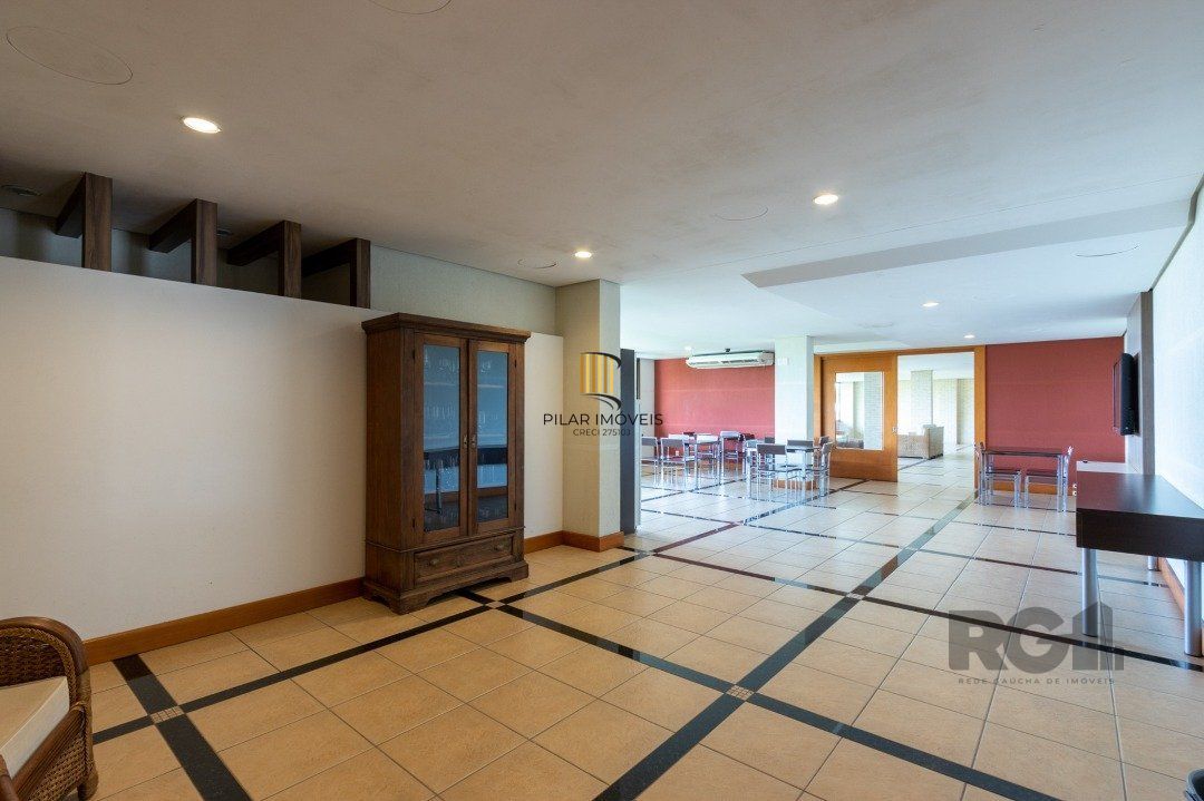 Apartamento para Venda - 200.1m², 3 dormitórios, sendo 3 suites, 5 vagas - Cristal