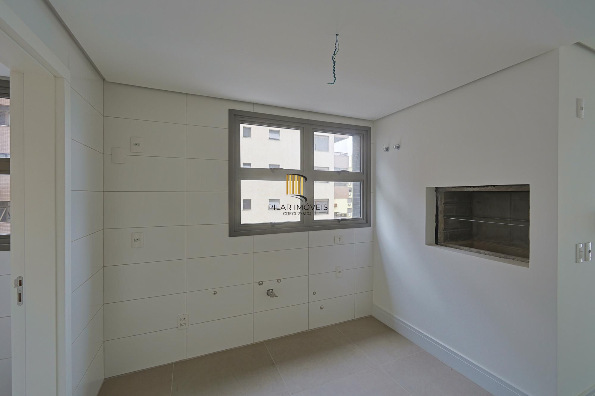 Apartamento com 217m² e 3 dormitórios no bairro Tristeza em PORTO ALEGRE para Comprar