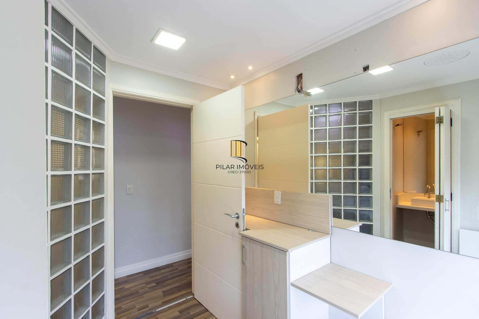 Conjunto Comercial 3 dormitórios no bairro Moinhos de Vento