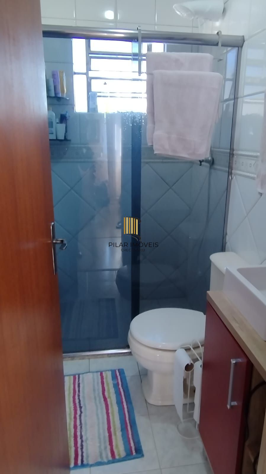 Apartamento 2 dormitórios no bairro Rubem Berta