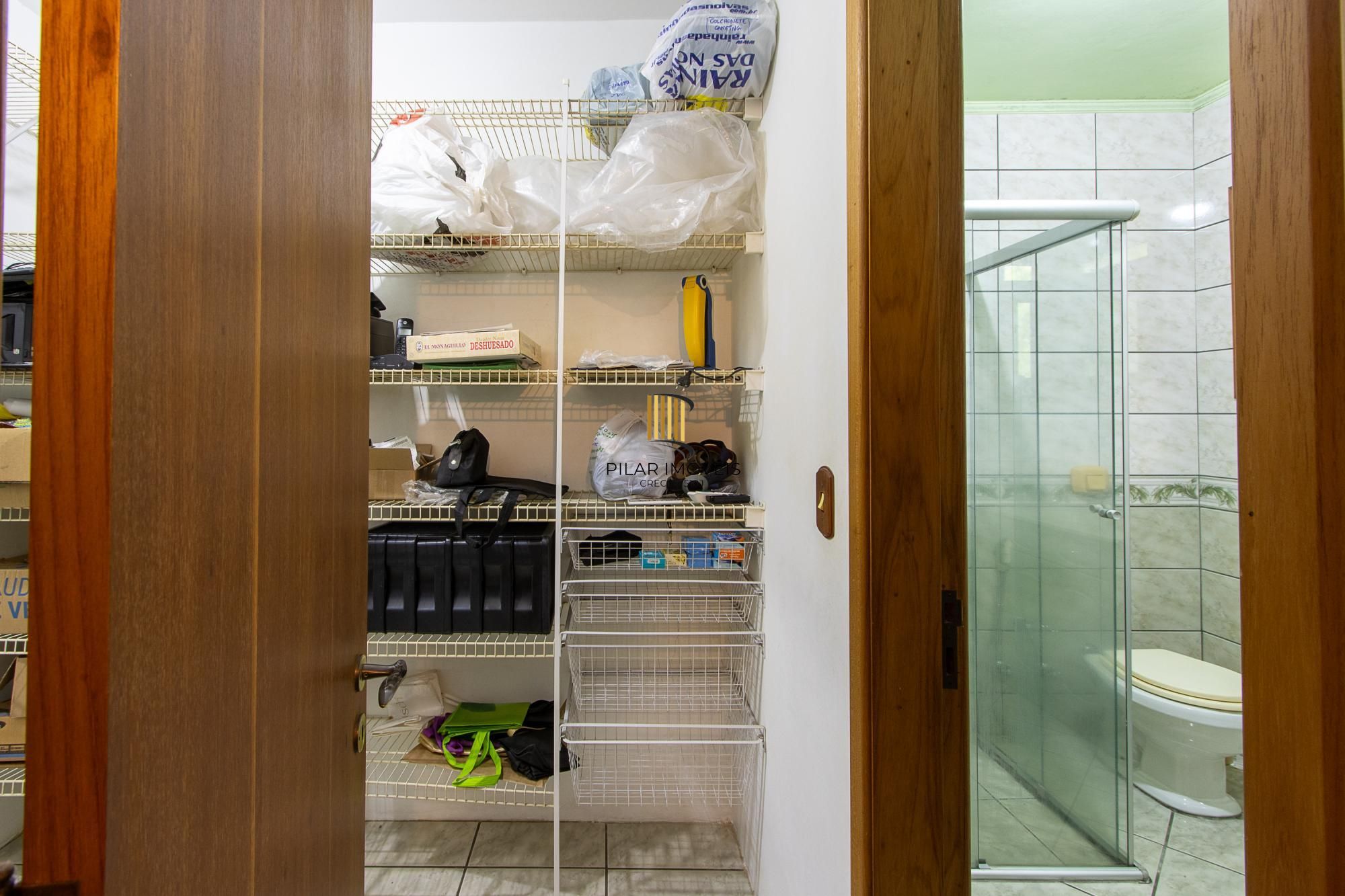 Casa térrea, nova, 3 quartos, 1 suite - Bairro Belém Velho