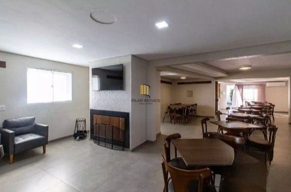 Casa em condomínio com 3 dormitórios, suíte, espaço gourmet.
