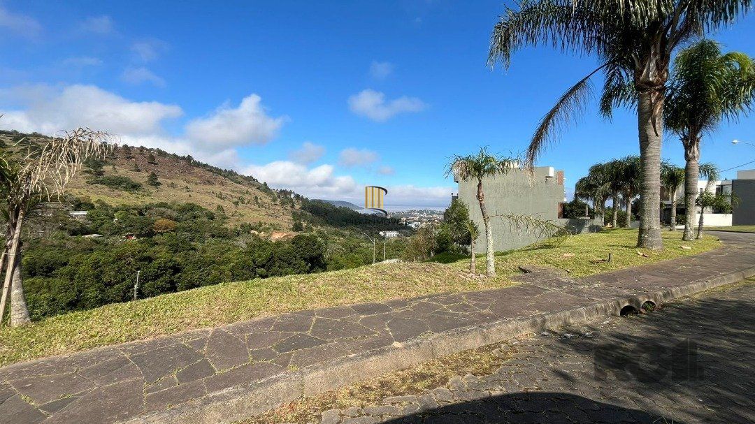 Terreno no bairro Aberta dos Morros