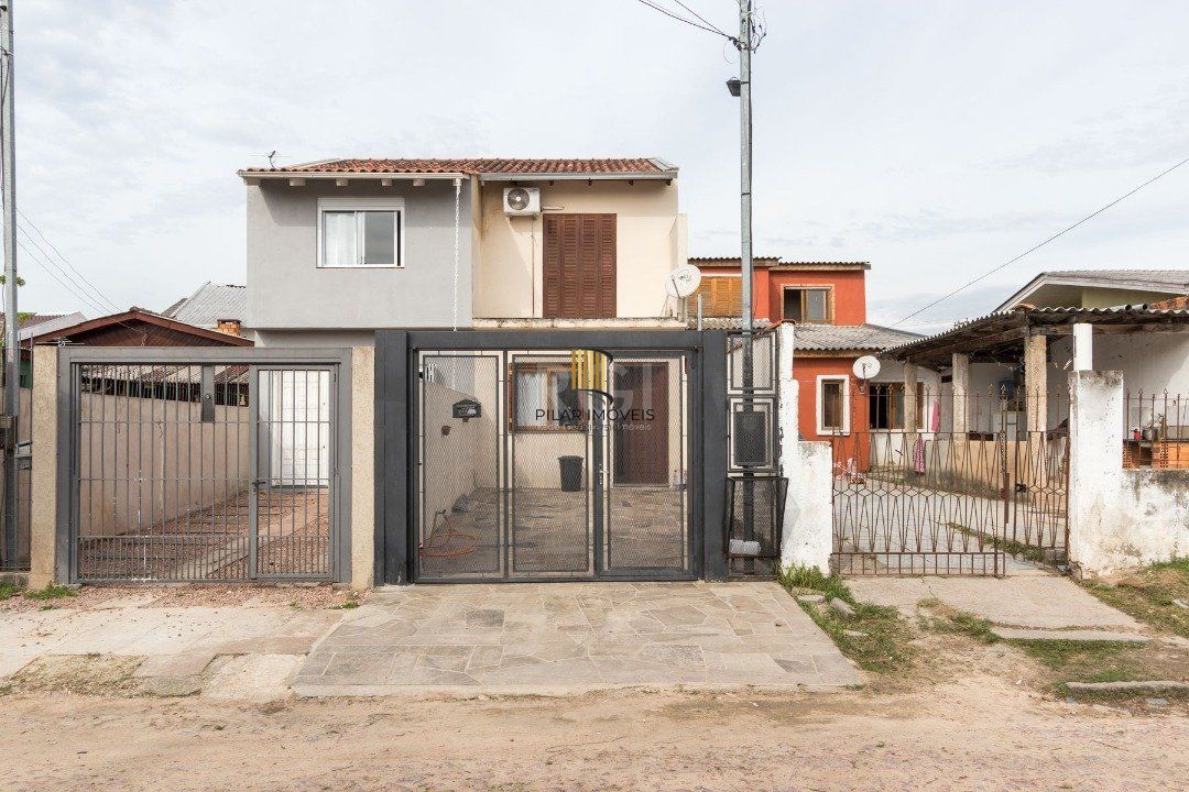 Casa para Venda - 130m², 2 dormitórios, 2 vagas - Hípica - Pilar Imóveis