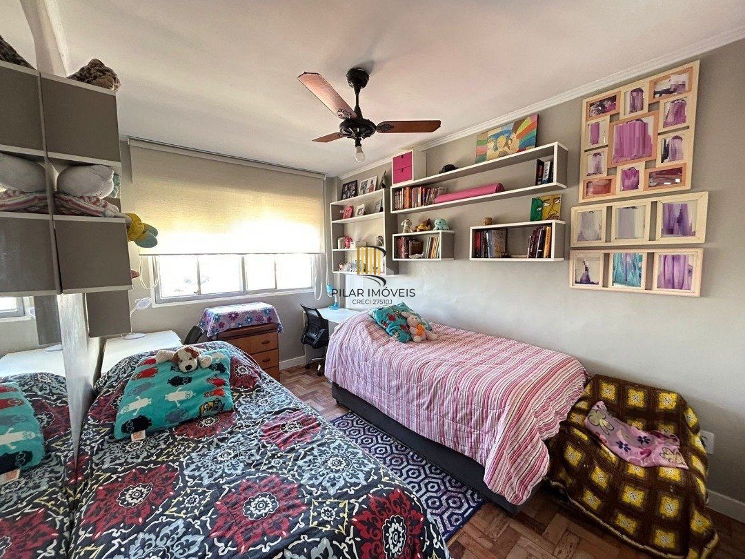 Apartamento 2 quartos, com 1 vaga de garagem, elevador, infra, Bairro Cristal