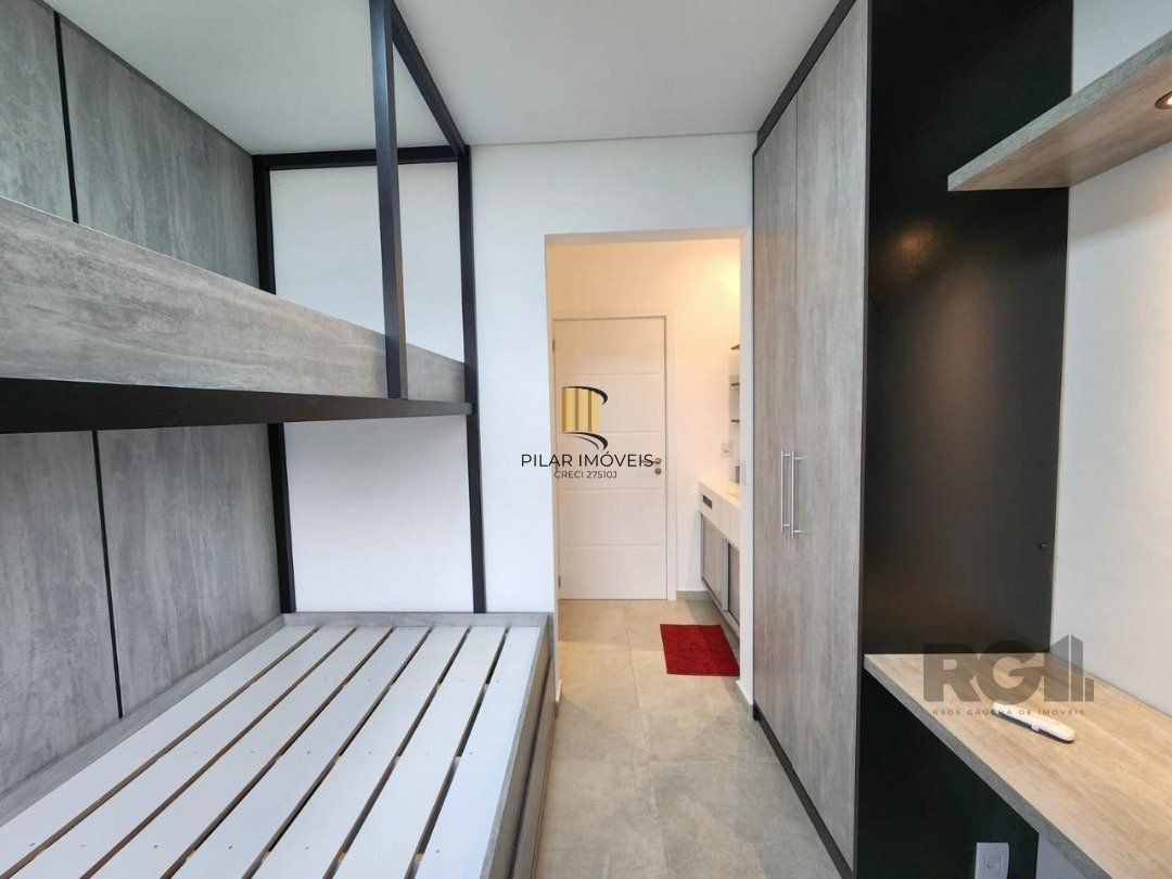 Casa de Condomínio 4 dormitórios no bairro Atlântida Sul