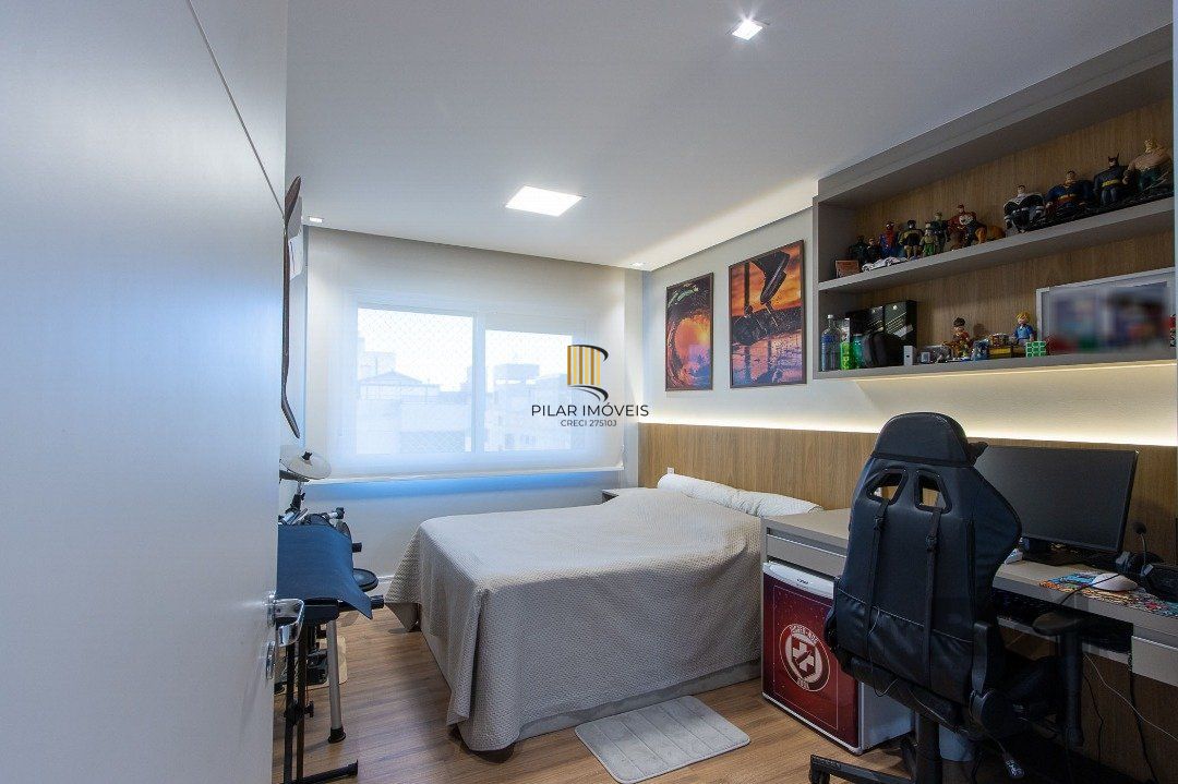 Apartamento para Venda - 457.17m², 3 dormitórios, sendo 1 suites, 4 vagas - Tristeza