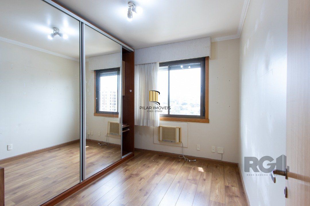 Apartamento para Venda - 93.43m², 3 dormitórios, 1 suite, 1 vaga - Teresópolis