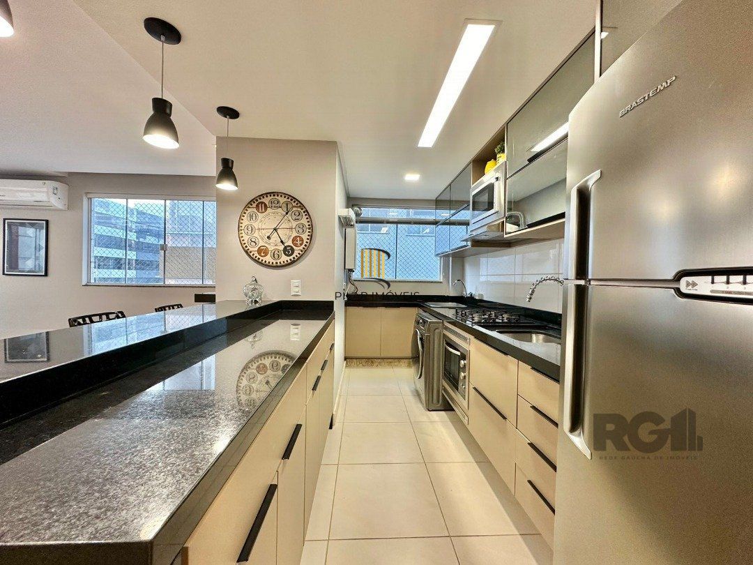 Apartamento 3 dormitórios no bairro Navegantes