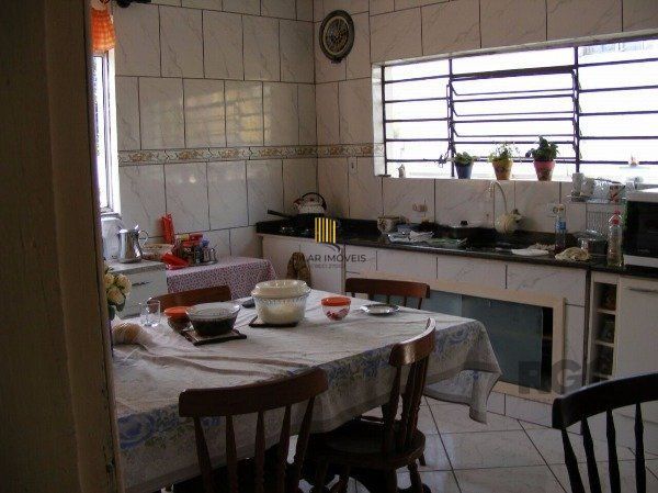 Casa 3 dormitórios no bairro Espírito Santo