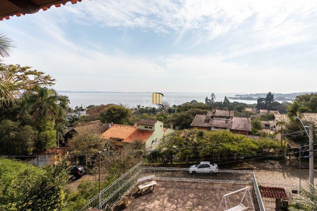 Casa para Venda - 500m², 4 dormitórios, sendo 1 suites, 4 vagas - Vila Conceição